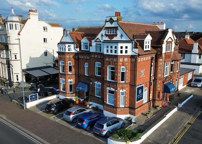 Sandcliff Guest House