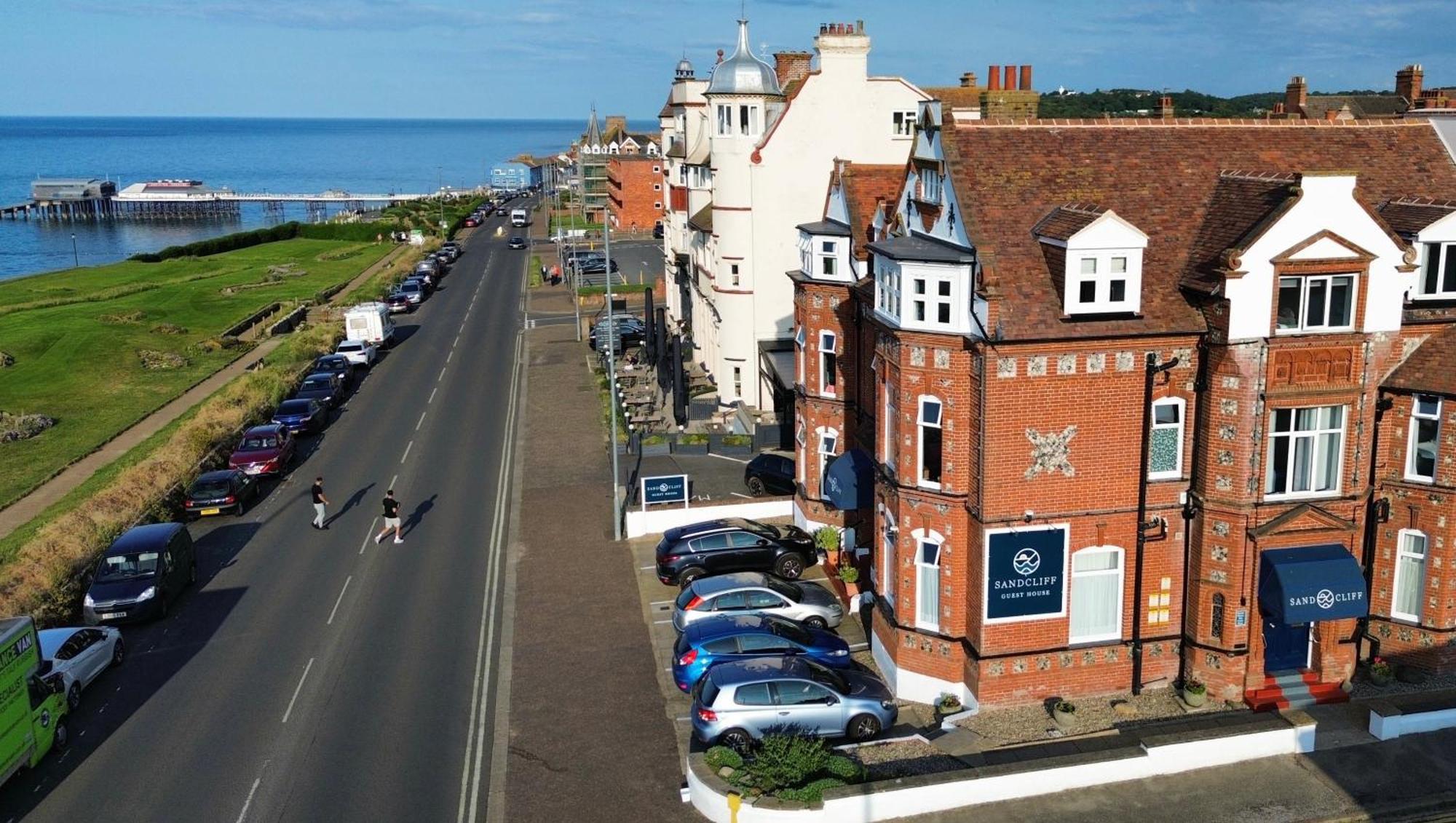 Sandcliff